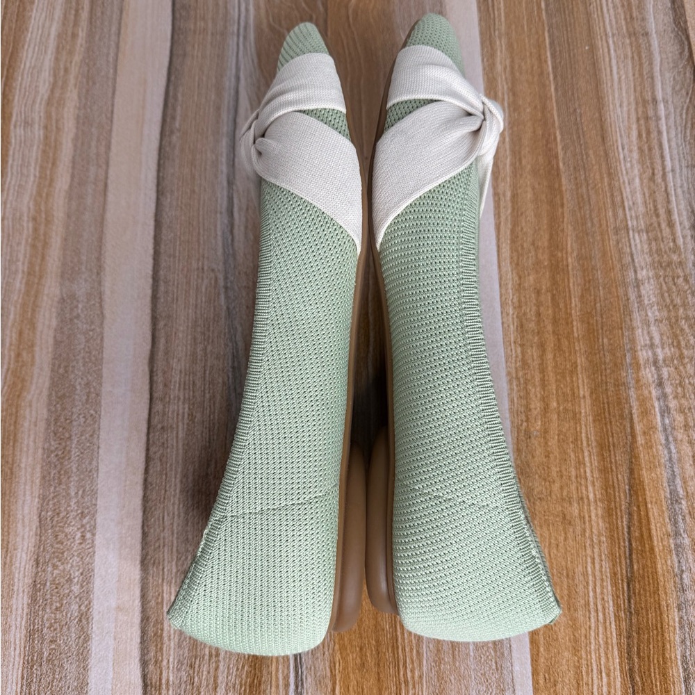 Vivaia Almond-Toe Knotted Flats (Bibi) Matcha/Ivory Cream Flats US Size 10 - Picture 5 of 11